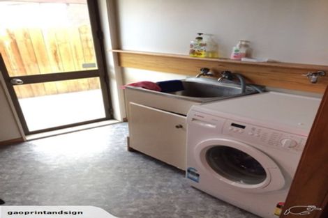 Photo of property in 197 Henderson Valley Road, Henderson, Auckland, 0612