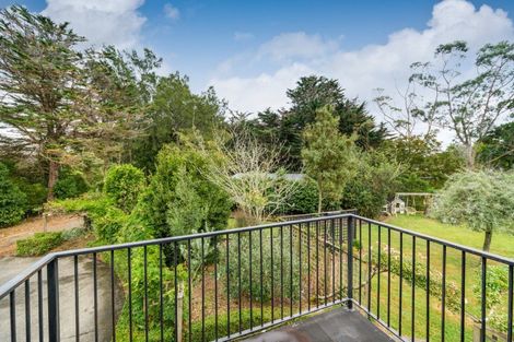 Photo of property in 212 Polson Hill Drive, Aokautere, Palmerston North, 4471