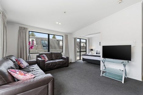 Photo of property in Atlas Apartments, 28/49 Maunganui Road, Mount Maunganui, 3116