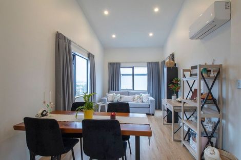 Photo of property in 1 Panga Place, Henderson, Auckland, 0612