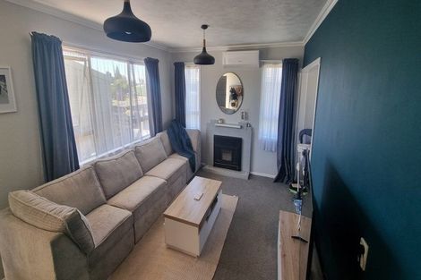 Photo of property in 12 Lee Street, Te Puke, 3119