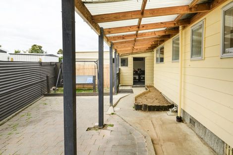 Photo of property in 8 Buller Place, Westbrook, Palmerston North, 4412
