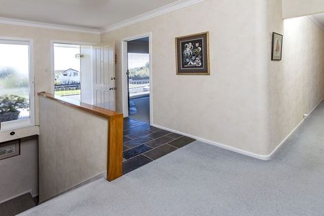Photo of property in 70 O'halloran Road, Howick, Auckland, 2014