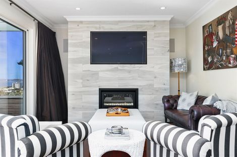 Photo of property in 49 Maire Road, Orewa, 0931