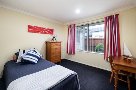 Photo of property in 31 Coppinger Terrace, Aidanfield, Christchurch, 8025