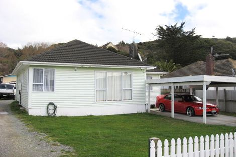 Photo of property in 91 Fraser Street, Wainuiomata, Lower Hutt, 5014