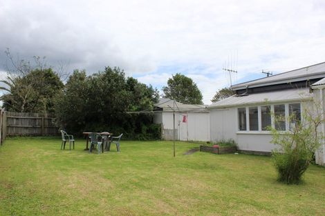 Photo of property in 3 Meldrum Street, Te Kamo, Whangarei, 0112