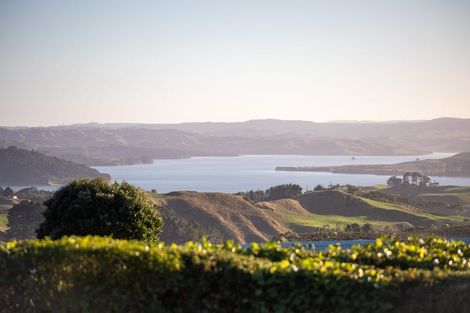 Photo of property in 187 Maungatawhiri Road, Raglan, 3295