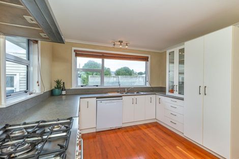 Photo of property in 5 Duke Street, Levin, 5510