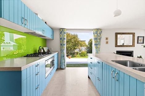 Photo of property in 24 Simla Avenue, Havelock North, 4130