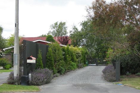 Photo of property in 76 Newnham Street, Rangiora, 7400