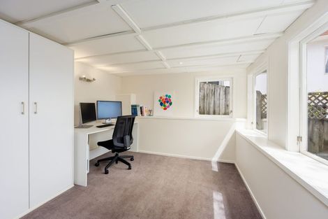 Photo of property in 1/120 Verran Road, Birkdale, Auckland, 0626