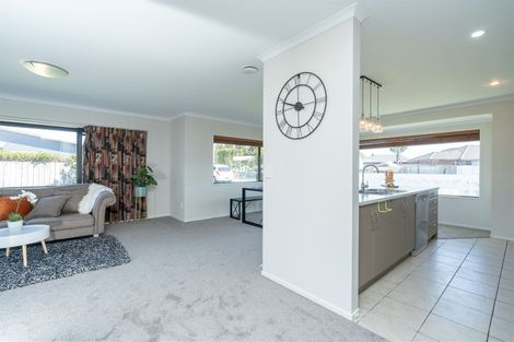 Photo of property in 10 Tarrango Way, Rototuna, Hamilton, 3210