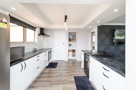 Photo of property in 27 Aspiring Avenue, Milson, Palmerston North, 4414