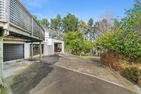 Photo of property in 209 Kaipara Road, Papakura, 2582