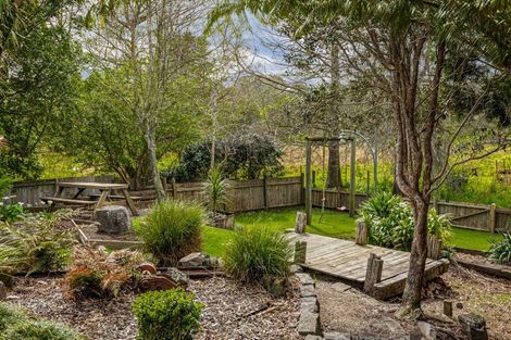 Photo of property in 6 Cane Road, Waimauku, 0812