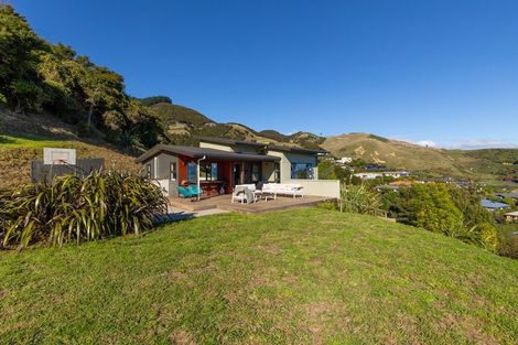 Photo of property in 31 Farleigh Street, Atawhai, Nelson, 7010