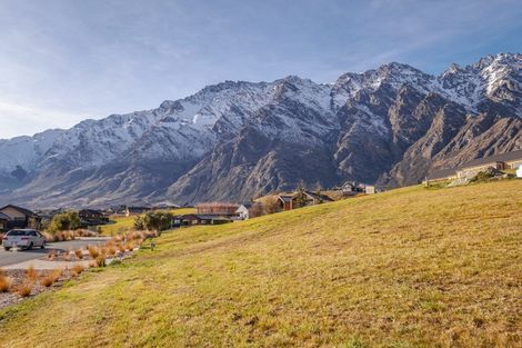 Photo of property in 33 Mcadam Drive, Jacks Point, Queenstown, 9371