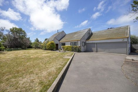 Photo of property in 49b Inwoods Road, Parklands, Christchurch, 8083