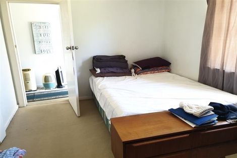 Photo of property in 97 Ocean View Road, Hillcrest, Auckland, 0627