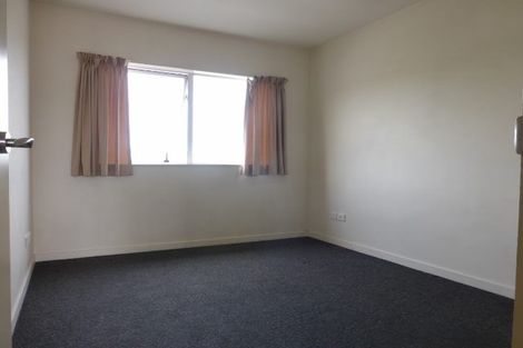 Photo of property in 28/30 Mathesons Road, Phillipstown, Christchurch, 8011