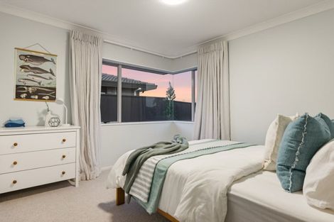 Photo of property in 34 Lotus Avenue, Mount Maunganui, 3116
