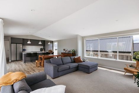 Photo of property in 19 Stingray Drive, Omokoroa, 3114