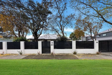 Photo of property in 45 Heretaunga Square, Silverstream, Upper Hutt, 5019