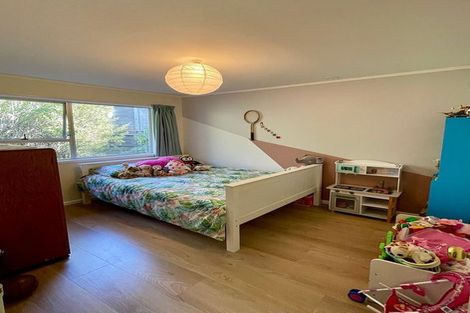 Photo of property in 148 Laingholm Drive, Laingholm, Auckland, 0604