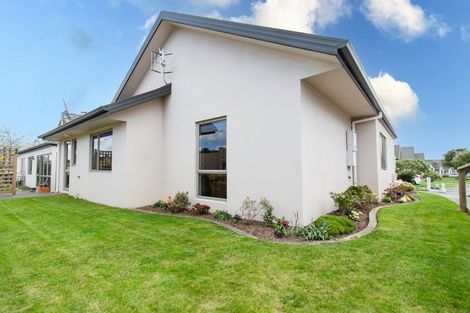 Photo of property in 285unit Vaughan Road, Owhata, Rotorua, 3010