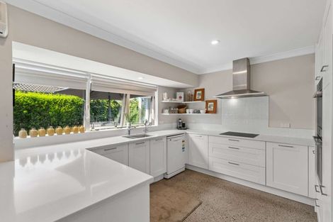 Photo of property in 1 Belmont Rise, Katikati, 3129