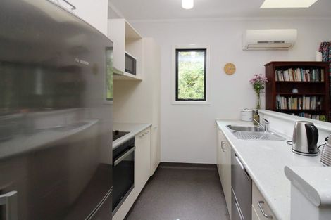 Photo of property in 10/162u Aro Street, Aro Valley, Wellington, 6021