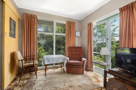 Photo of property in 156 Sunset Road, Unsworth Heights, Auckland, 0632