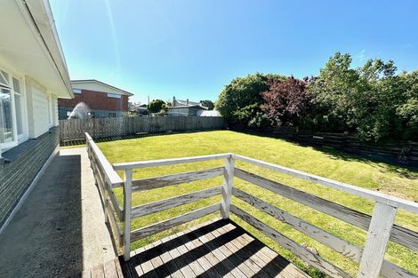 Photo of property in 16 Barnego Road, Balclutha, 9230