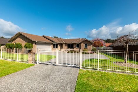 Photo of property in 6 Sunnybrooke Close, Welcome Bay, Tauranga, 3112