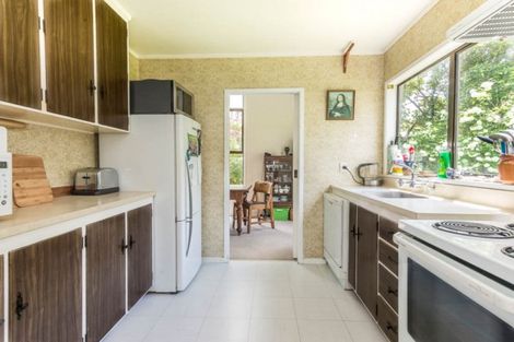 Photo of property in 66 Wirihana Road, Titirangi, Auckland, 0604