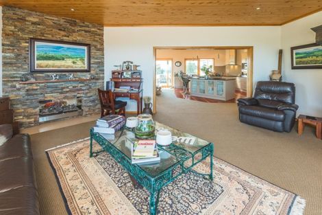 Photo of property in 36 Longbeach Drive, Castlecliff, Whanganui, 4501