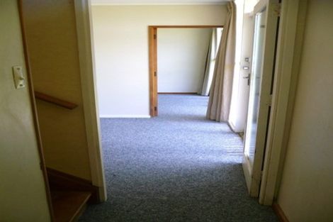 Photo of property in 70 Makara Road, Karori, Wellington, 6012