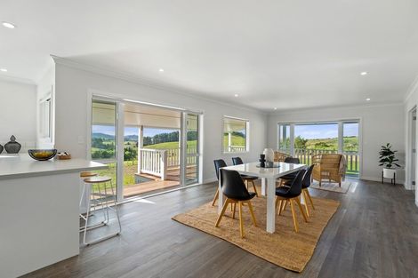 Photo of property in 35 Old Waipu Road North, Mangawhai, Kaiwaka, 0573