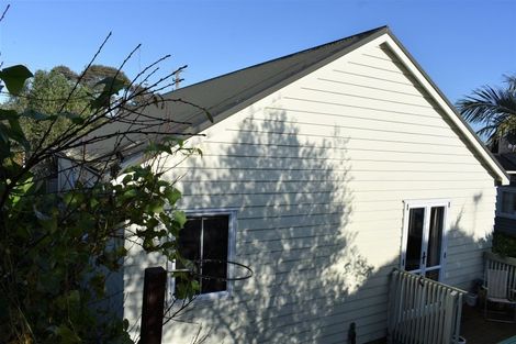Photo of property in 2/33 Egremont Street, Belmont, Auckland, 0622