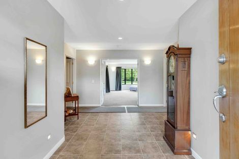 Photo of property in 27 Pohutukawa Drive, Levin, 5571