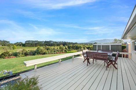 Photo of property in 64 Ballantyne Way, Aongatete, Katikati, 3178