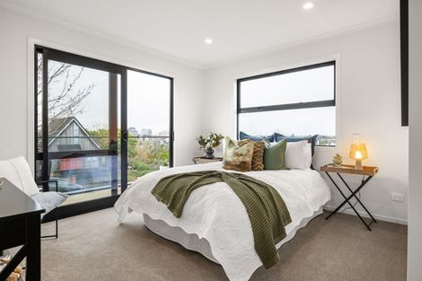 Photo of property in 1/143 Clarence Street, Riccarton, Christchurch, 8011