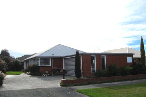 Photo of property in 46 Showgate Avenue, Sockburn, Christchurch, 8042