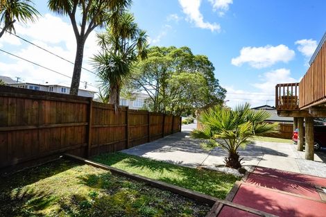 Photo of property in 58b Don Buck Road, Massey, Auckland, 0614