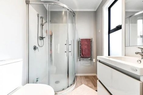 Photo of property in 3u6 Charlemont Street, Whitiora, Hamilton, 3200