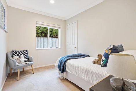 Photo of property in 27 Riverstone Road, Te Atatu Peninsula, Auckland, 0610