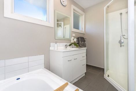 Photo of property in 171 Cashmere Road, Hoon Hay, Christchurch, 8025