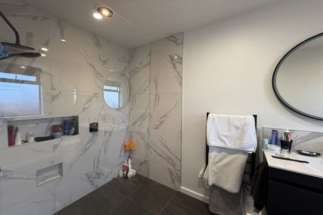 Photo of property in 39 Okaia Drive, Kinloch, Taupo, 3377