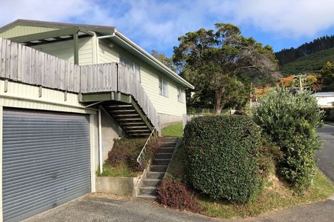 Photo of property in 47a Chester Road, Tawa, Wellington, 5028
